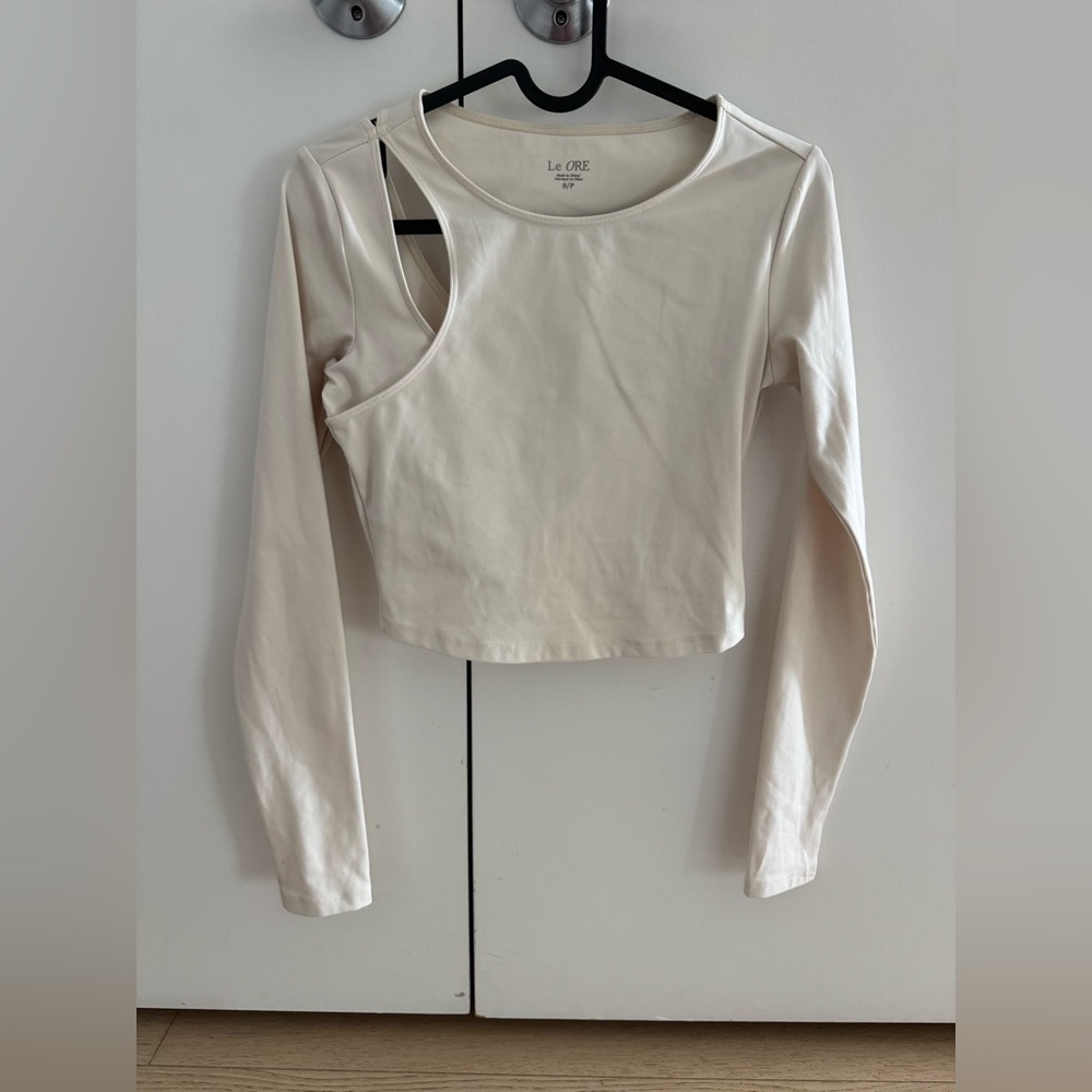 Le Ore long sleeve workout top